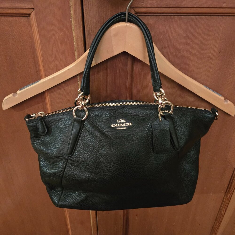 Coach Small Kelsey Satchel Pebble Leather F36675 Black New With Tags with Strap